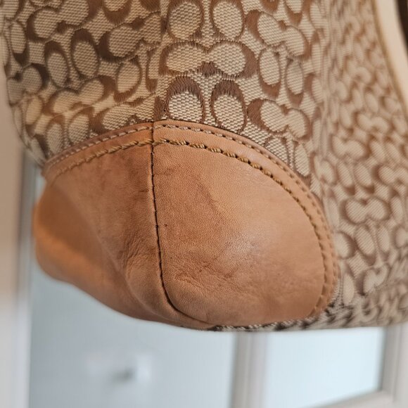 Coach Tote Bag - Picture 2 of 12